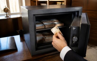 découvrez 5 raisons clés pour lesquelles investir dans un coffre-fort pour monnaie fiduciaire garantit sécurité, tranquillité d'esprit et protection optimale de vos liquidités.
